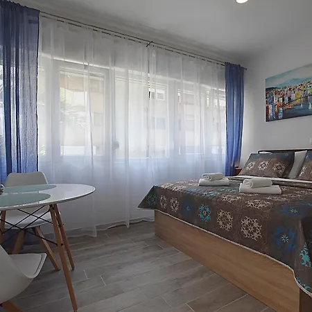 Apartment Borna & Roko Free Parking *